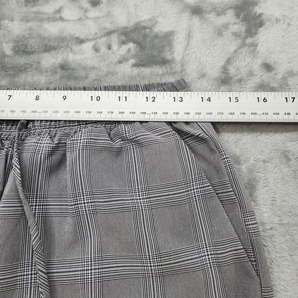 Essue Pants Womens M Black White Plaid Pull On Tapered Ankle Drawstring Preppy - Picture 8 of 12